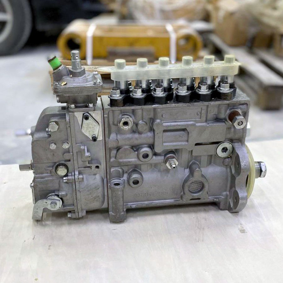 Насос топливный (ТНВД) 6D102, 6BT5.9, 6CTA8.3  4994276, BHF6P120005, 6P715-120-1100