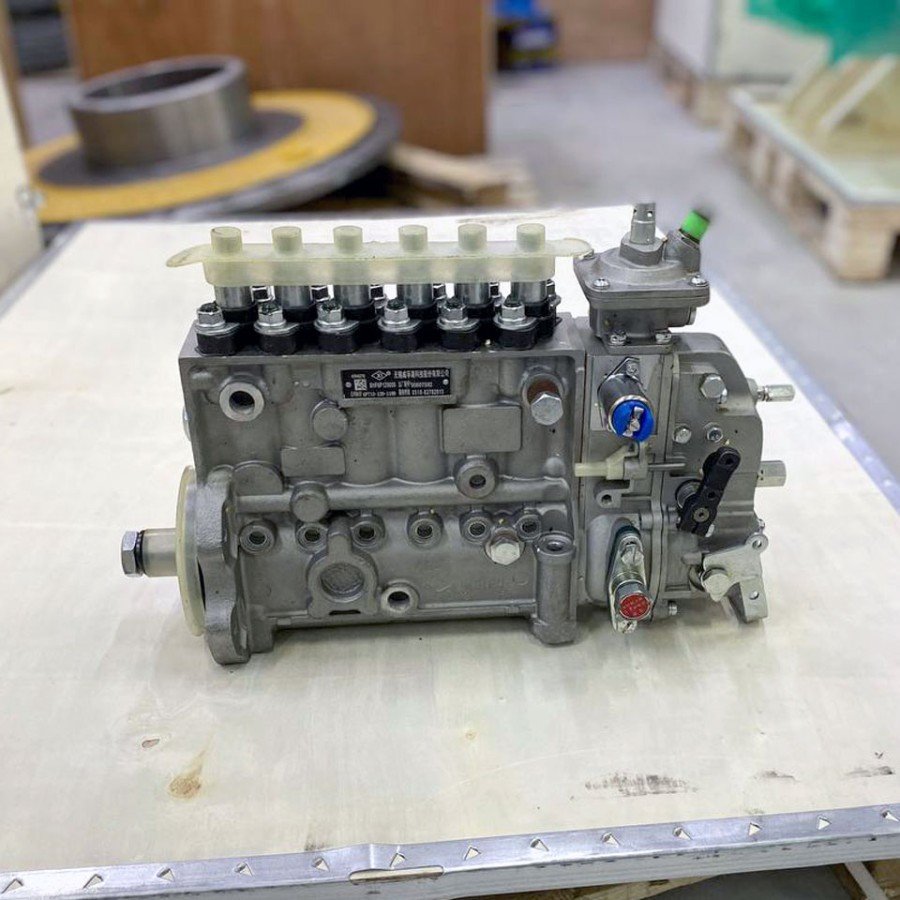 Насос топливный (ТНВД) 6D102, 6BT5.9, 6CTA8.3  4994276, BHF6P120005, 6P715-120-1100