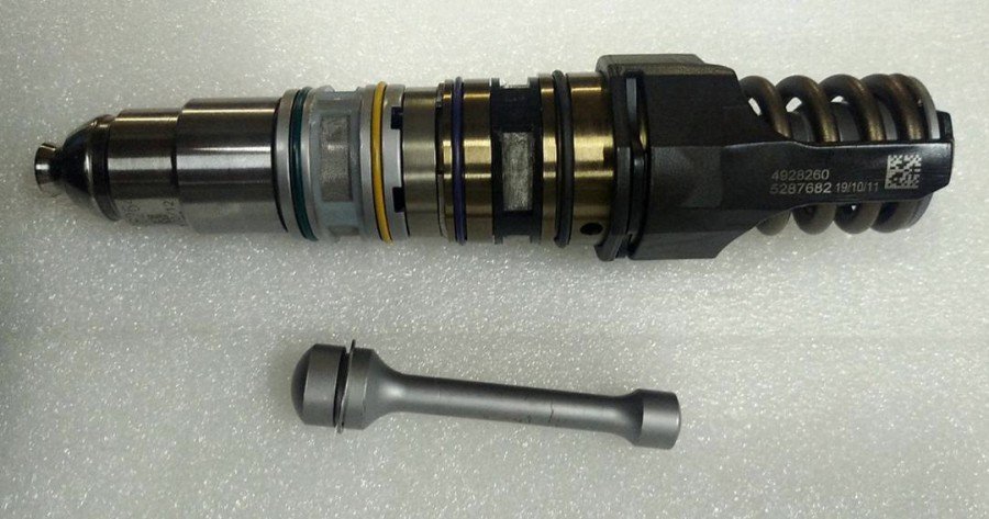 Форсунка в сборе  4928260, K4928262